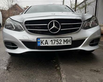 Сірий Мерседес Е-Клас, об'ємом двигуна 2.2 л та пробігом 180 тис. км за 27000 $, фото 20 на Automoto.ua