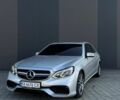Серый Мерседес Е-Класс, объемом двигателя 2.2 л и пробегом 169 тыс. км за 20000 $, фото 1 на Automoto.ua