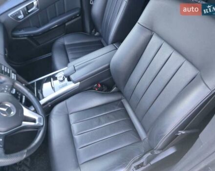 Серый Мерседес Е-Класс, объемом двигателя 2.14 л и пробегом 120 тыс. км за 19500 $, фото 22 на Automoto.ua