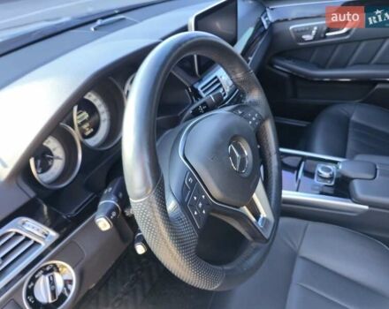 Серый Мерседес Е-Класс, объемом двигателя 2.14 л и пробегом 120 тыс. км за 19500 $, фото 31 на Automoto.ua