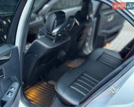 Сірий Мерседес Е-Клас, об'ємом двигуна 2.14 л та пробігом 113 тис. км за 22300 $, фото 18 на Automoto.ua