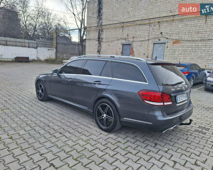 Серый Мерседес Е-Класс, объемом двигателя 2.2 л и пробегом 271 тыс. км за 16900 $, фото 10 на Automoto.ua