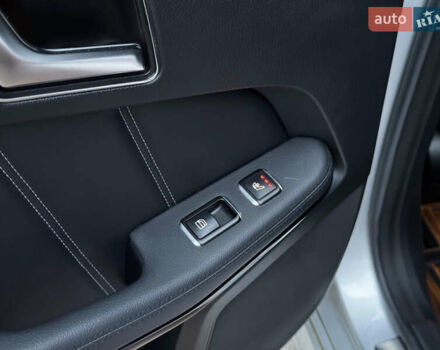 Сірий Мерседес Е-Клас, об'ємом двигуна 2.14 л та пробігом 113 тис. км за 22300 $, фото 36 на Automoto.ua