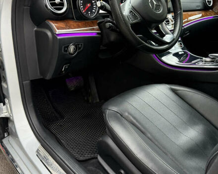 Серый Мерседес Е-Класс, объемом двигателя 1.99 л и пробегом 48 тыс. км за 33500 $, фото 6 на Automoto.ua