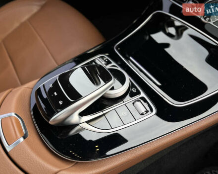 Серый Мерседес Е-Класс, объемом двигателя 3 л и пробегом 122 тыс. км за 37500 $, фото 35 на Automoto.ua