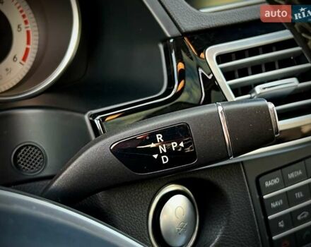 Мерседес Е-Класс 2016 в Киеве на Automoto.ua Серый Мерседес Е-Класс, объемом двигателя 2.14 л и пробегом 208 тыс. км за 17800 $, фото 51 на Automoto.ua