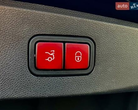 Мерседес Е-Класс 2016 в Киеве на Automoto.ua Серый Мерседес Е-Класс, объемом двигателя 2.14 л и пробегом 208 тыс. км за 17800 $, фото 62 на Automoto.ua