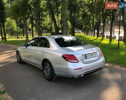 Сірий Мерседес Е-Клас, об'ємом двигуна 1.95 л та пробігом 233 тис. км за 26500 $, фото 3 на Automoto.ua