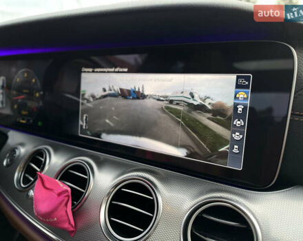 Серый Мерседес Е-Класс, объемом двигателя 3 л и пробегом 122 тыс. км за 37500 $, фото 37 на Automoto.ua