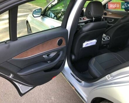 Сірий Мерседес Е-Клас, об'ємом двигуна 1.95 л та пробігом 233 тис. км за 26500 $, фото 23 на Automoto.ua