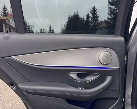 Сірий Мерседес Е-Клас, об'ємом двигуна 1.95 л та пробігом 166 тис. км за 26900 $, фото 29 на Automoto.ua