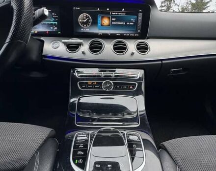 Сірий Мерседес Е-Клас, об'ємом двигуна 1.95 л та пробігом 166 тис. км за 26900 $, фото 18 на Automoto.ua