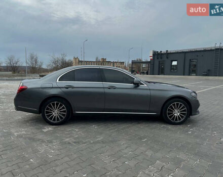 Серый Мерседес Е-Класс, объемом двигателя 1.95 л и пробегом 193 тыс. км за 26500 $, фото 8 на Automoto.ua