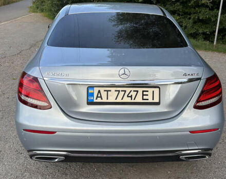 Серый Мерседес Е-Класс, объемом двигателя 2.14 л и пробегом 245 тыс. км за 28000 $, фото 3 на Automoto.ua