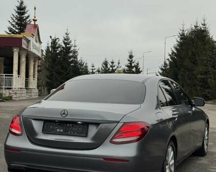Сірий Мерседес Е-Клас, об'ємом двигуна 1.95 л та пробігом 166 тис. км за 26900 $, фото 8 на Automoto.ua