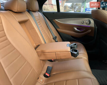 Серый Мерседес Е-Класс, объемом двигателя 3 л и пробегом 122 тыс. км за 37500 $, фото 47 на Automoto.ua