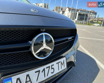 Серый Мерседес Е-Класс, объемом двигателя 1.95 л и пробегом 175 тыс. км за 29900 $, фото 8 на Automoto.ua