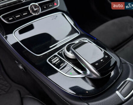 Серый Мерседес Е-Класс, объемом двигателя 1.95 л и пробегом 174 тыс. км за 34800 $, фото 72 на Automoto.ua