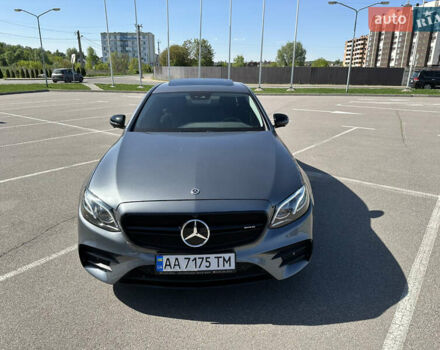 Серый Мерседес Е-Класс, объемом двигателя 1.95 л и пробегом 175 тыс. км за 29900 $, фото 7 на Automoto.ua