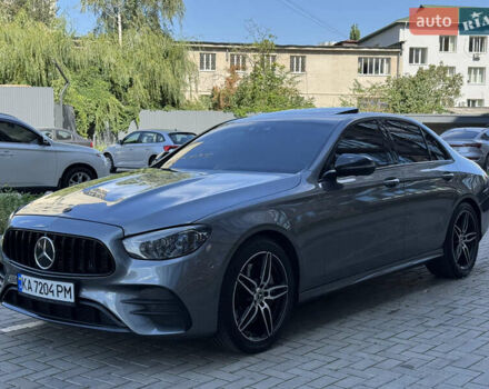 Сірий Мерседес Е-Клас, об'ємом двигуна 3 л та пробігом 290 тис. км за 38000 $, фото 1 на Automoto.ua