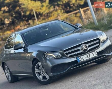 Сірий Мерседес Е-Клас, об'ємом двигуна 1.95 л та пробігом 242 тис. км за 25900 $, фото 13 на Automoto.ua