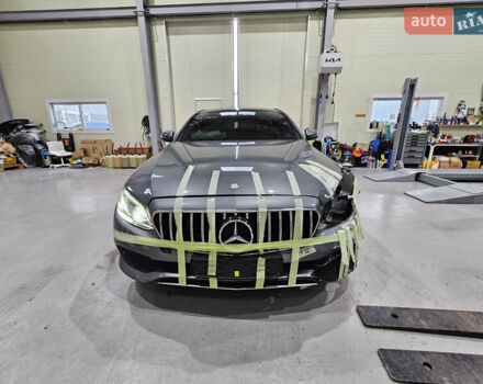 Серый Мерседес Е-Класс, объемом двигателя 2 л и пробегом 149 тыс. км за 20300 $, фото 2 на Automoto.ua