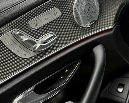 Серый Мерседес Е-Класс, объемом двигателя 3 л и пробегом 127 тыс. км за 38000 $, фото 9 на Automoto.ua