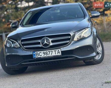 Сірий Мерседес Е-Клас, об'ємом двигуна 1.95 л та пробігом 242 тис. км за 25900 $, фото 9 на Automoto.ua