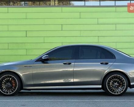 Сірий Мерседес Е-Клас, об'ємом двигуна 1.99 л та пробігом 181 тис. км за 28499 $, фото 4 на Automoto.ua