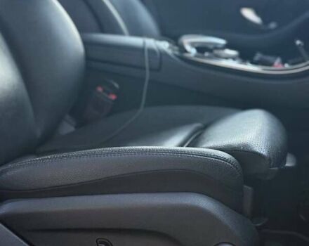 Сірий Мерседес Е-Клас, об'ємом двигуна 1.95 л та пробігом 242 тис. км за 25900 $, фото 41 на Automoto.ua