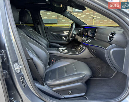 Сірий Мерседес Е-Клас, об'ємом двигуна 3 л та пробігом 290 тис. км за 38000 $, фото 35 на Automoto.ua