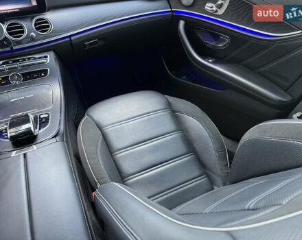 Сірий Мерседес Е-Клас, об'ємом двигуна 3 л та пробігом 290 тис. км за 38000 $, фото 23 на Automoto.ua