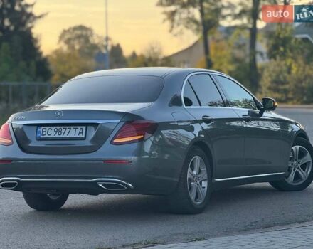 Сірий Мерседес Е-Клас, об'ємом двигуна 1.95 л та пробігом 242 тис. км за 25900 $, фото 22 на Automoto.ua