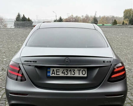 Серый Мерседес Е-Класс, объемом двигателя 3 л и пробегом 127 тыс. км за 38000 $, фото 13 на Automoto.ua