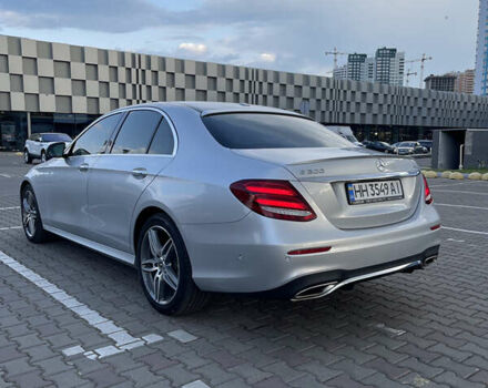 Серый Мерседес Е-Класс, объемом двигателя 1.99 л и пробегом 103 тыс. км за 29900 $, фото 2 на Automoto.ua