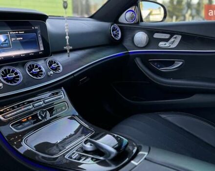 Сірий Мерседес Е-Клас, об'ємом двигуна 1.99 л та пробігом 181 тис. км за 28499 $, фото 26 на Automoto.ua