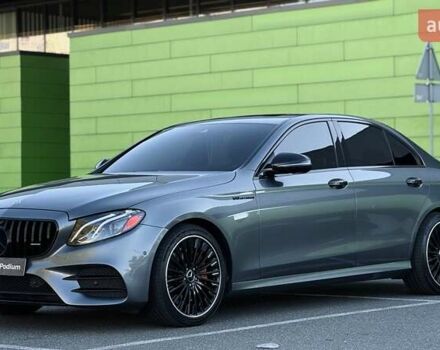 Сірий Мерседес Е-Клас, об'ємом двигуна 1.99 л та пробігом 181 тис. км за 28499 $, фото 3 на Automoto.ua