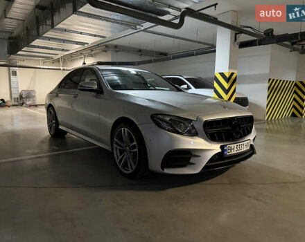 Сірий Мерседес Е-Клас, об'ємом двигуна 1.95 л та пробігом 139 тис. км за 33000 $, фото 1 на Automoto.ua