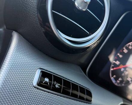 Сірий Мерседес Е-Клас, об'ємом двигуна 1.95 л та пробігом 242 тис. км за 25900 $, фото 48 на Automoto.ua