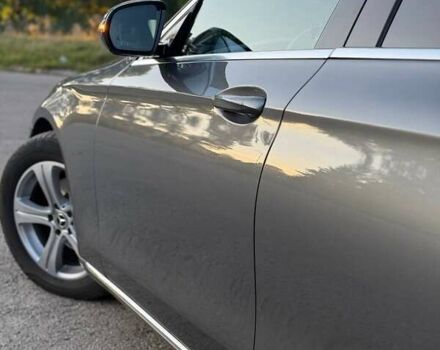 Сірий Мерседес Е-Клас, об'ємом двигуна 1.95 л та пробігом 242 тис. км за 25900 $, фото 29 на Automoto.ua