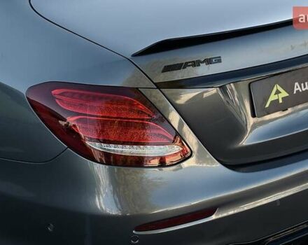 Сірий Мерседес Е-Клас, об'ємом двигуна 1.99 л та пробігом 181 тис. км за 28499 $, фото 44 на Automoto.ua