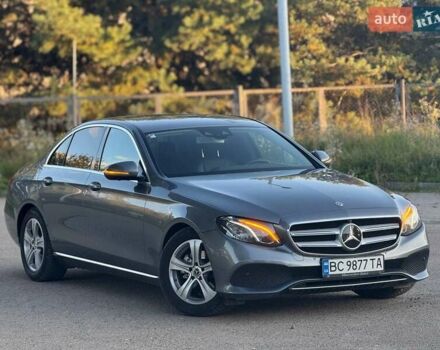 Сірий Мерседес Е-Клас, об'ємом двигуна 1.95 л та пробігом 242 тис. км за 25900 $, фото 6 на Automoto.ua