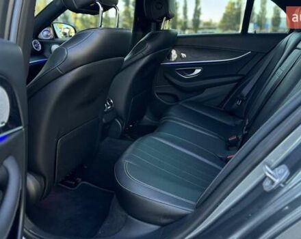 Сірий Мерседес Е-Клас, об'ємом двигуна 1.99 л та пробігом 181 тис. км за 28499 $, фото 18 на Automoto.ua