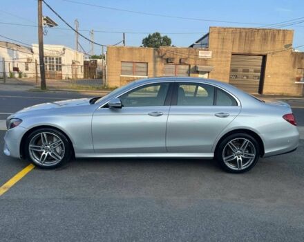 Серый Мерседес Е-Класс, объемом двигателя 2 л и пробегом 103 тыс. км за 22500 $, фото 5 на Automoto.ua