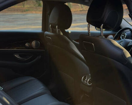 Сірий Мерседес Е-Клас, об'ємом двигуна 1.99 л та пробігом 109 тис. км за 28500 $, фото 19 на Automoto.ua