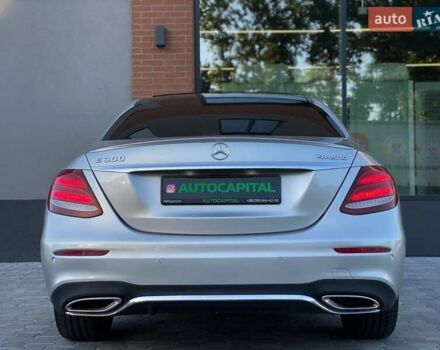 Серый Мерседес Е-Класс, объемом двигателя 1.99 л и пробегом 94 тыс. км за 29790 $, фото 11 на Automoto.ua