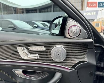 Серый Мерседес Е-Класс, объемом двигателя 3.98 л и пробегом 64 тыс. км за 89500 $, фото 22 на Automoto.ua