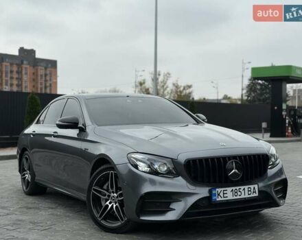 Серый Мерседес Е-Класс, объемом двигателя 3 л и пробегом 80 тыс. км за 53000 $, фото 2 на Automoto.ua