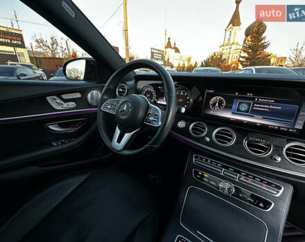 Серый Мерседес Е-Класс, объемом двигателя 1.99 л и пробегом 58 тыс. км за 36500 $, фото 40 на Automoto.ua