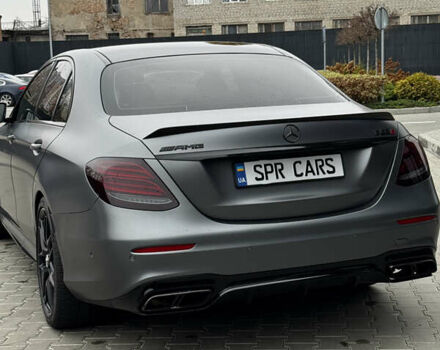 Сірий Мерседес Е-Клас, об'ємом двигуна 3.98 л та пробігом 76 тис. км за 74000 $, фото 6 на Automoto.ua